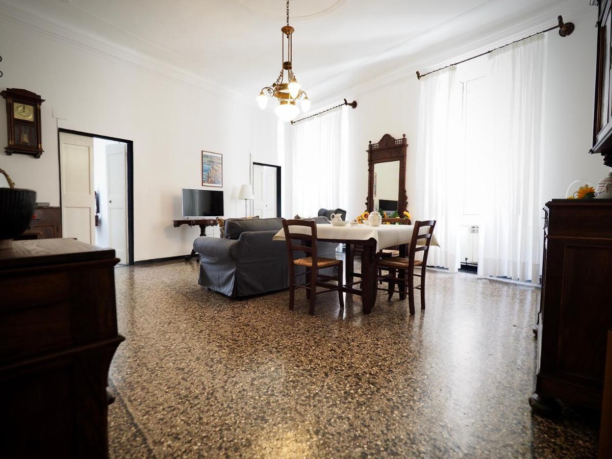 Dimora Sarzano Acquario - Genovabnb It Apartment Ngoại thất bức ảnh